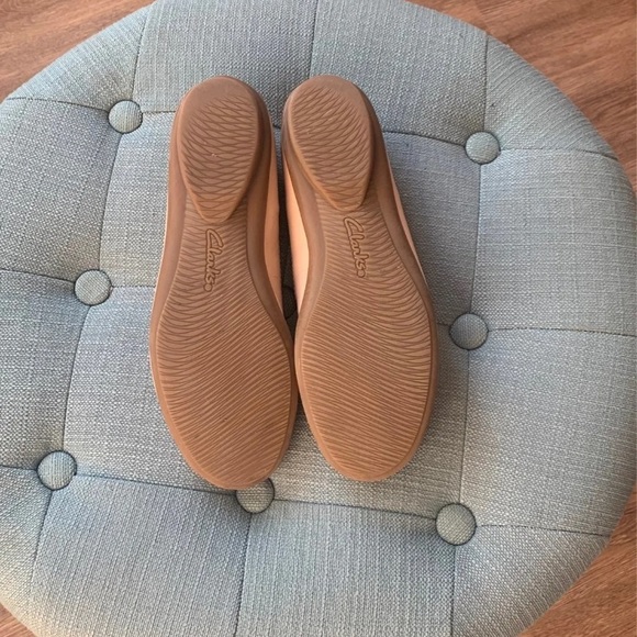 Clarks Blush Pink Minimal Leather Ballet Flats - Picture 6 of 10